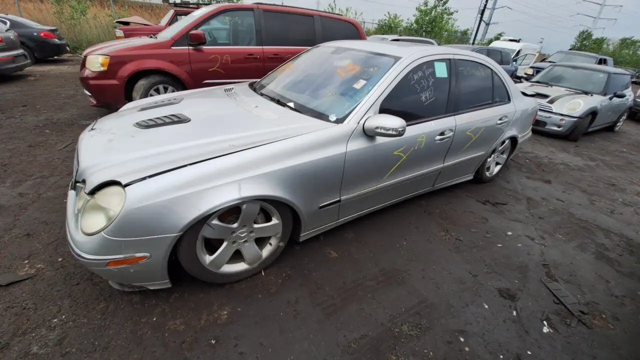 Photo of 2005 Mercedes-Benz E500