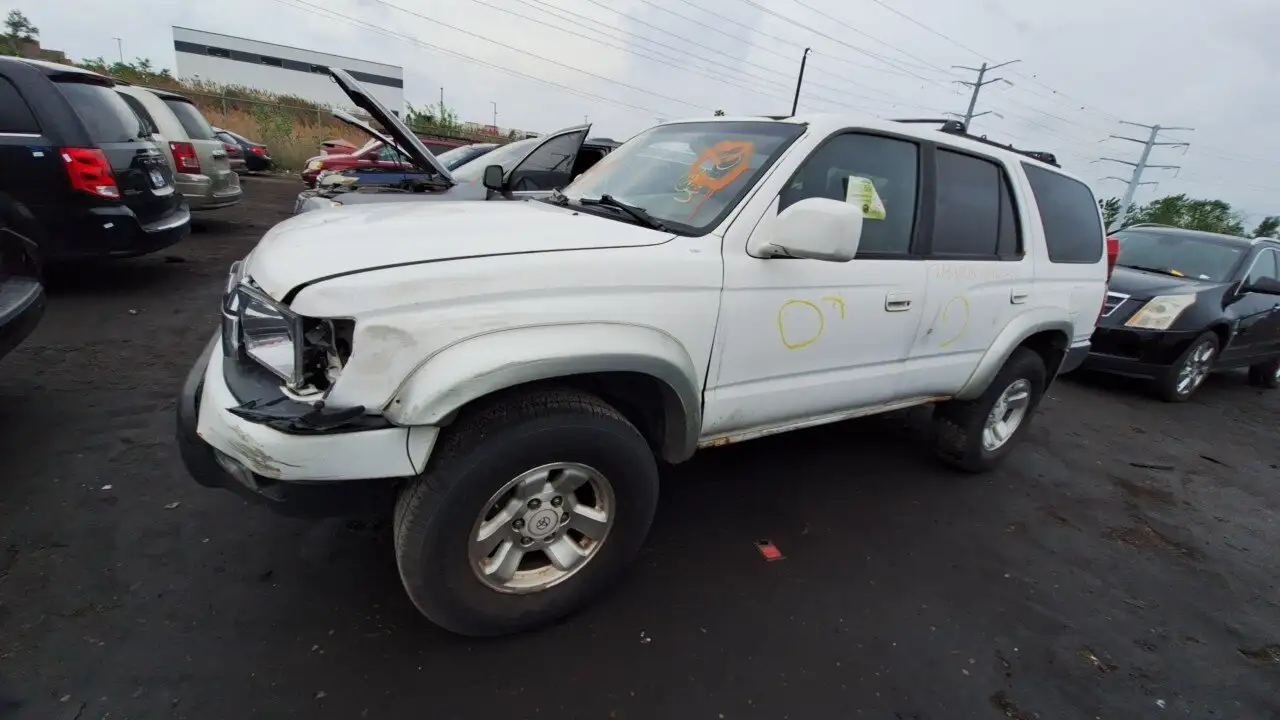 Photo of 2000 Toyota 4Runner