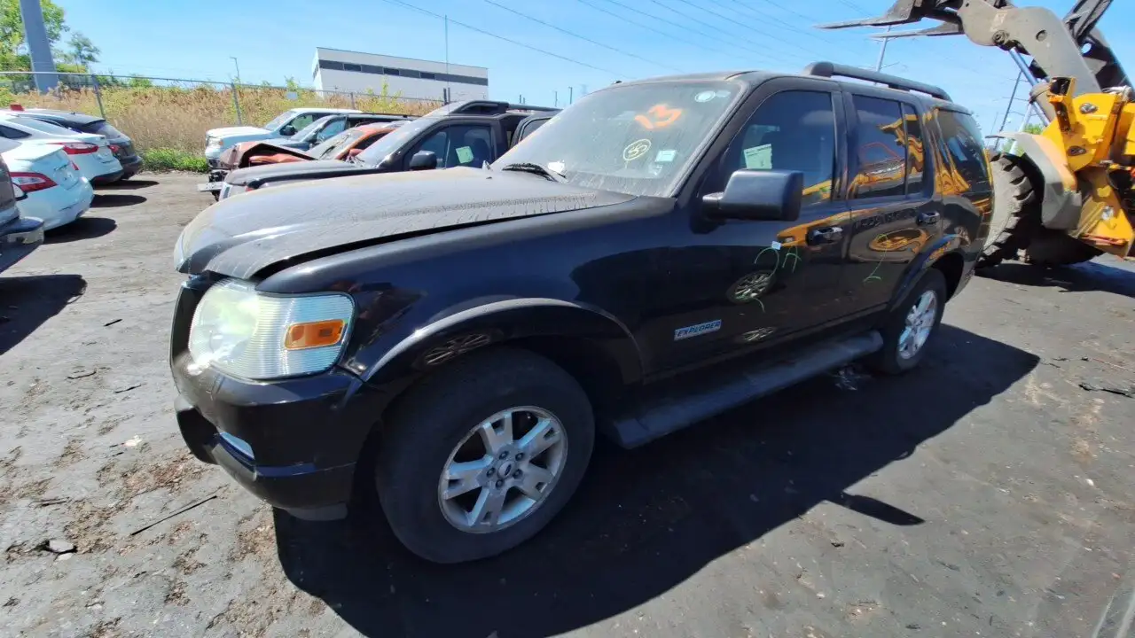 Photo of 2008 Ford Explorer