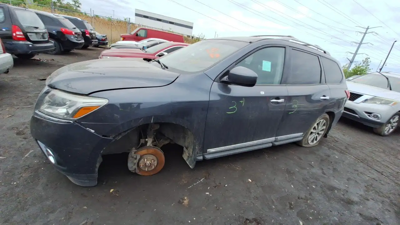 Photo of 2014 Nissan Pathfinder