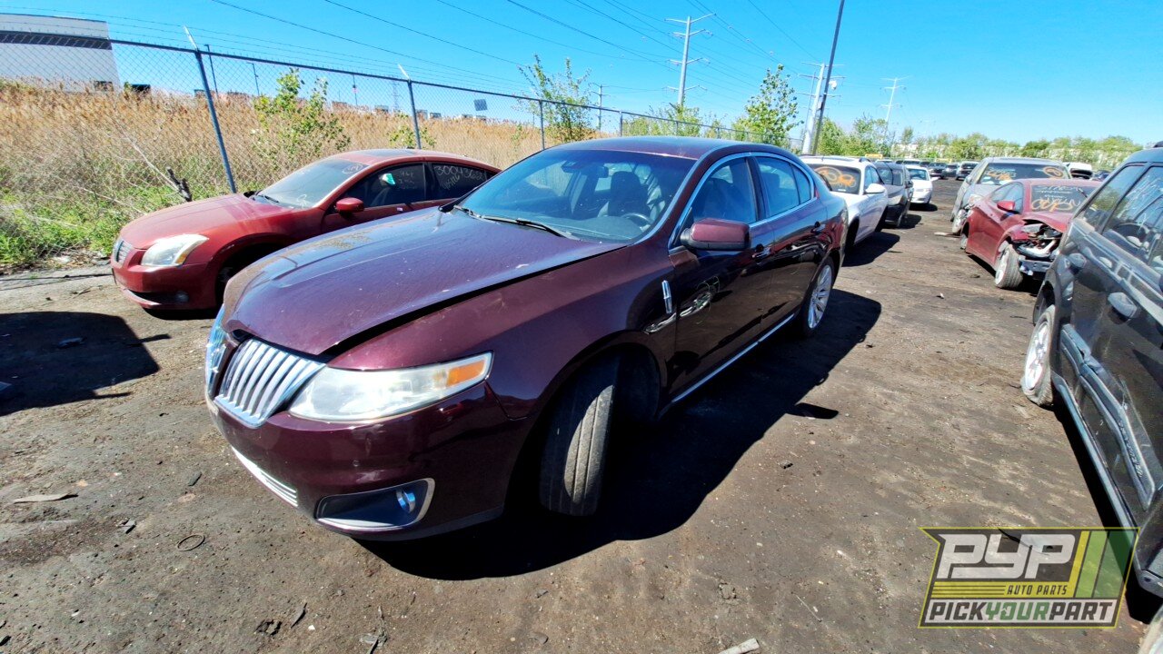 Photo of 2011 Lincoln Mks