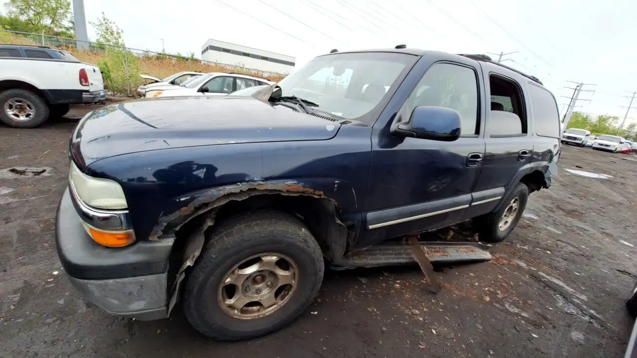 Photo of 2004 Chevrolet Tahoe