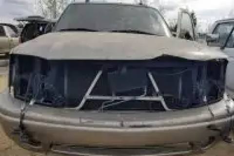 Photo of 2003 Gmc Yukon