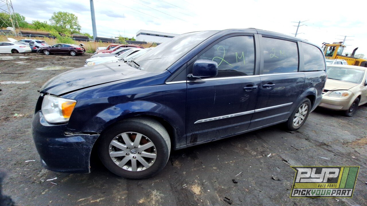 Photo of 2014 Chrysler Town & Country