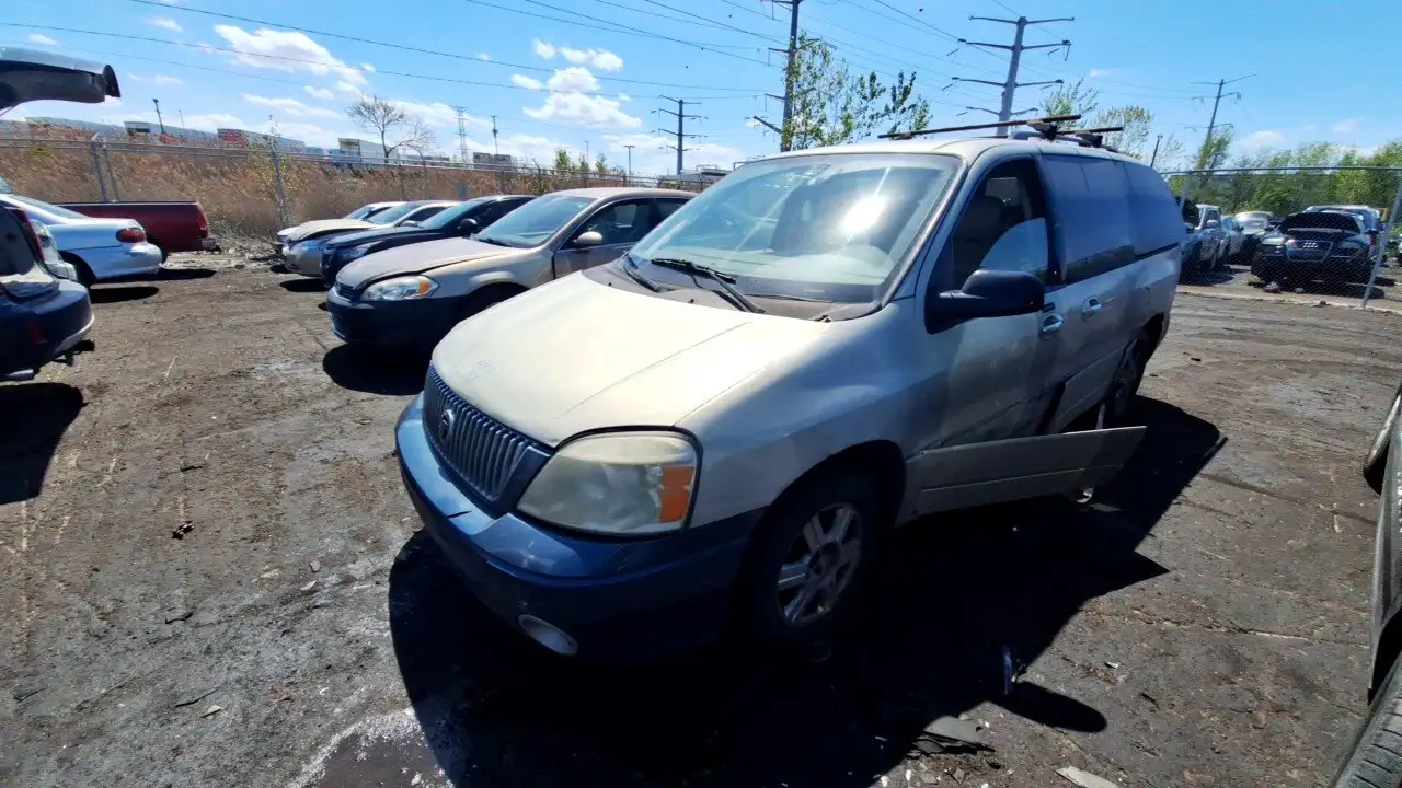 Photo of 2004 Mercury Monterey