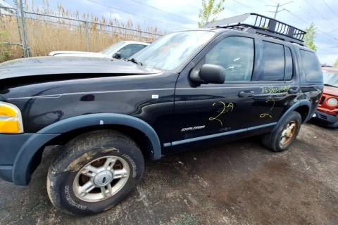 Photo of 2005 Ford Explorer