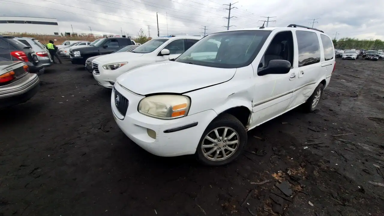 Photo of 2005 Buick Terraza