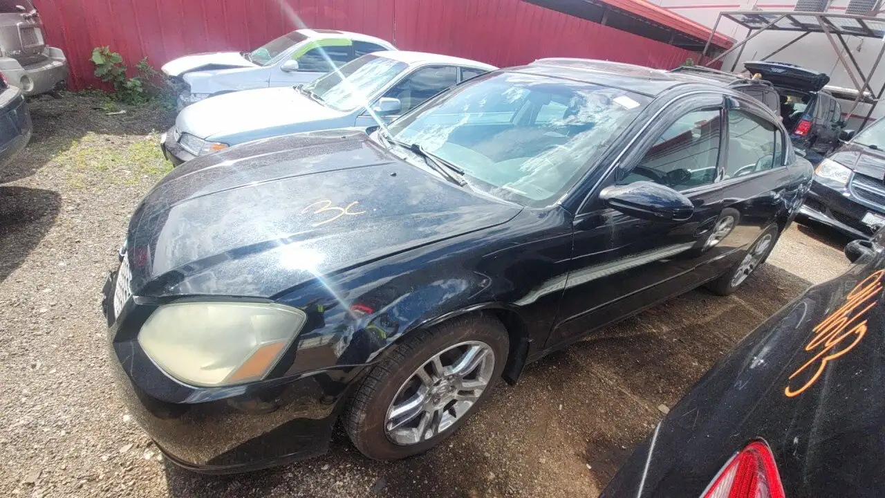 Photo of 2006 Nissan Altima
