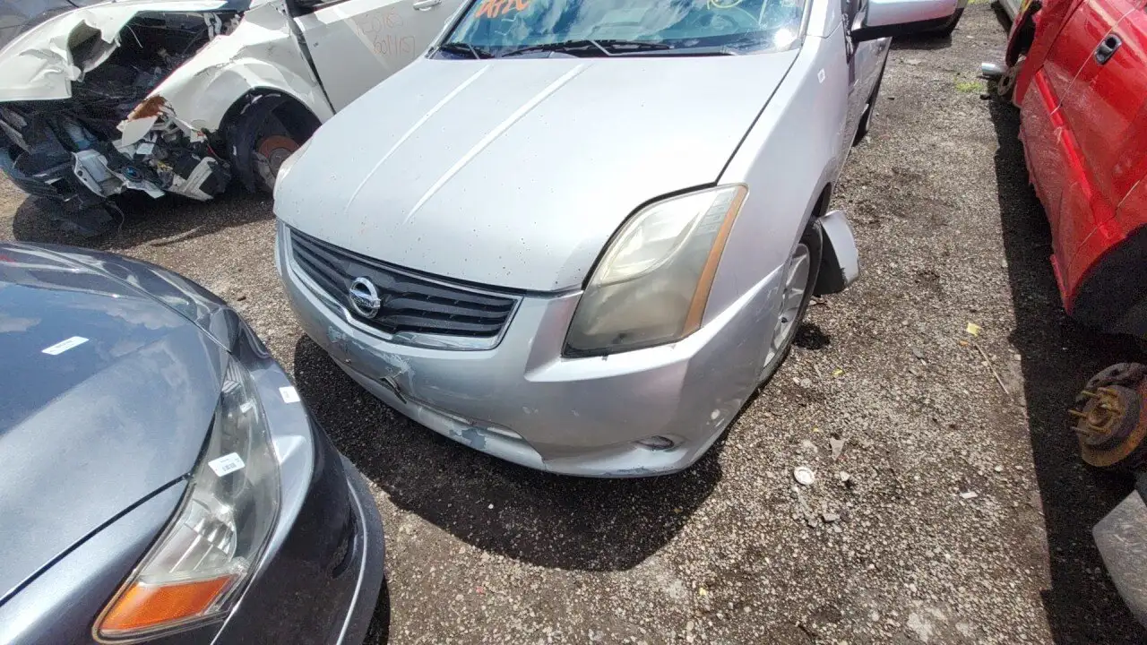 Photo of 2011 Nissan Sentra