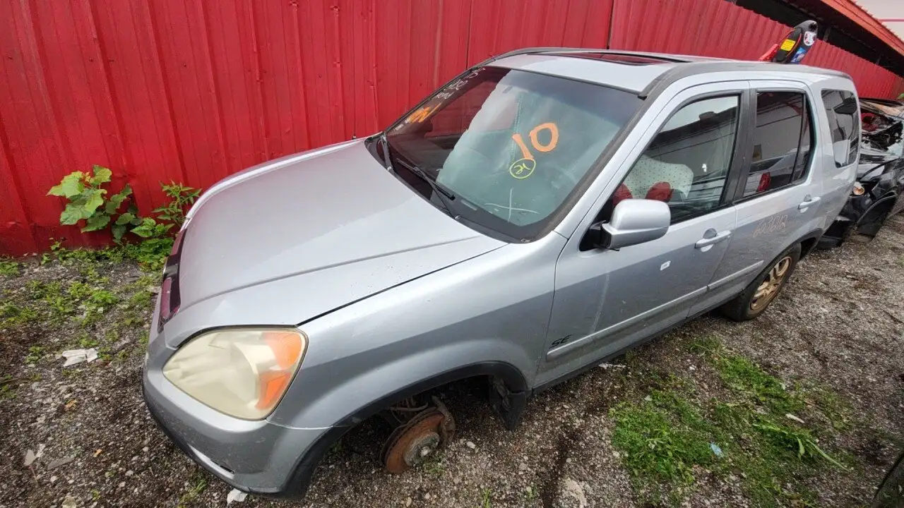 Photo of 2004 Honda Cr-V