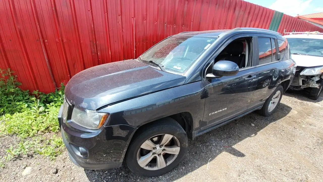 Photo of 2014 Jeep Compass