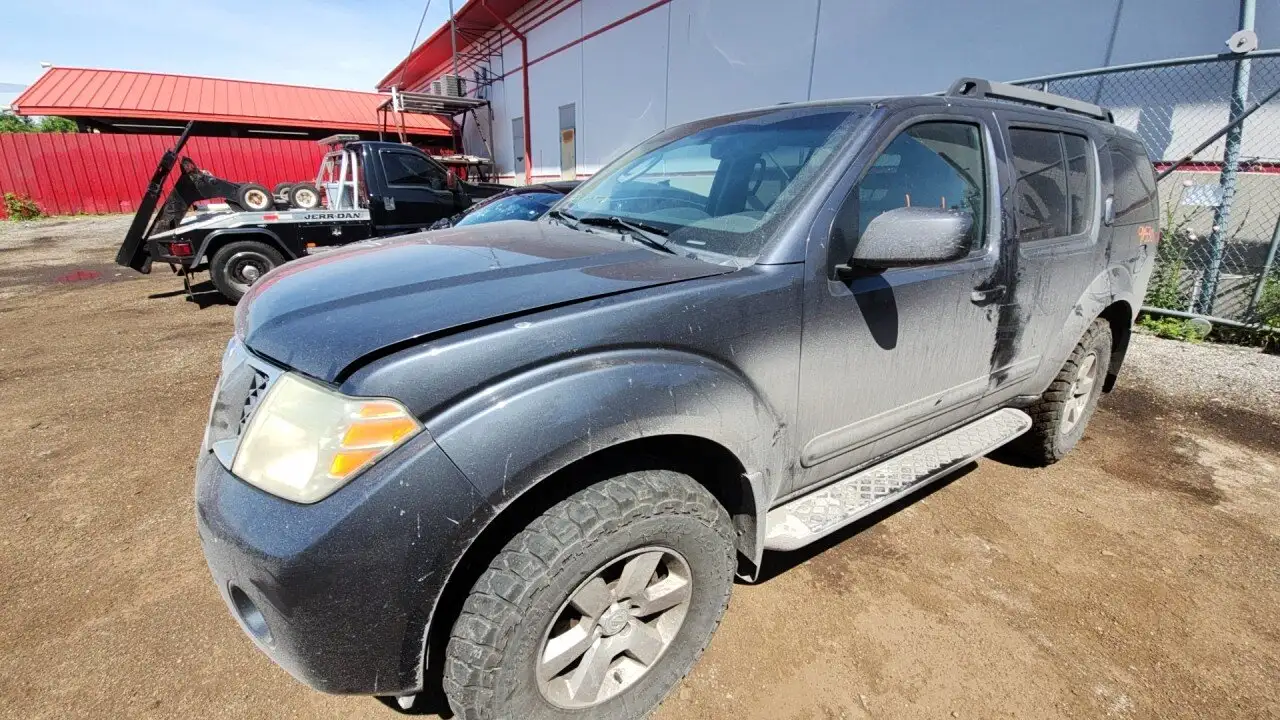 Photo of 2011 Nissan Pathfinder