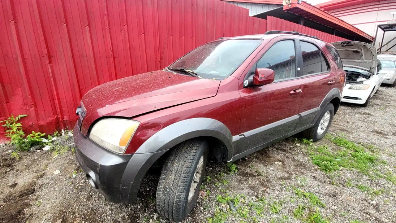Photo of 2005 Kia Sorento