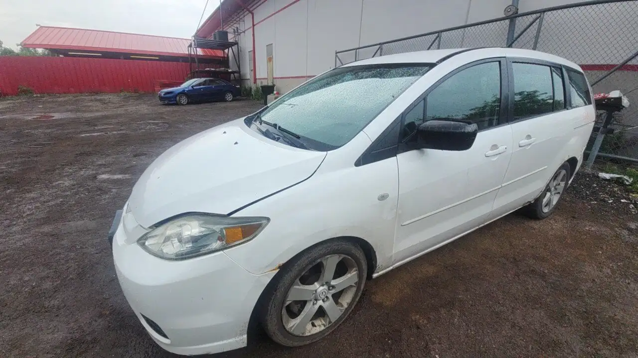 Photo of 2006 Mazda 5