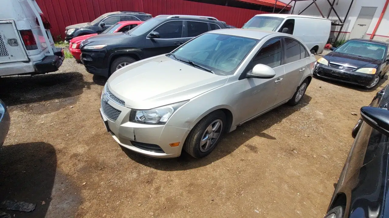 Photo of 2013 Chevrolet Cruze