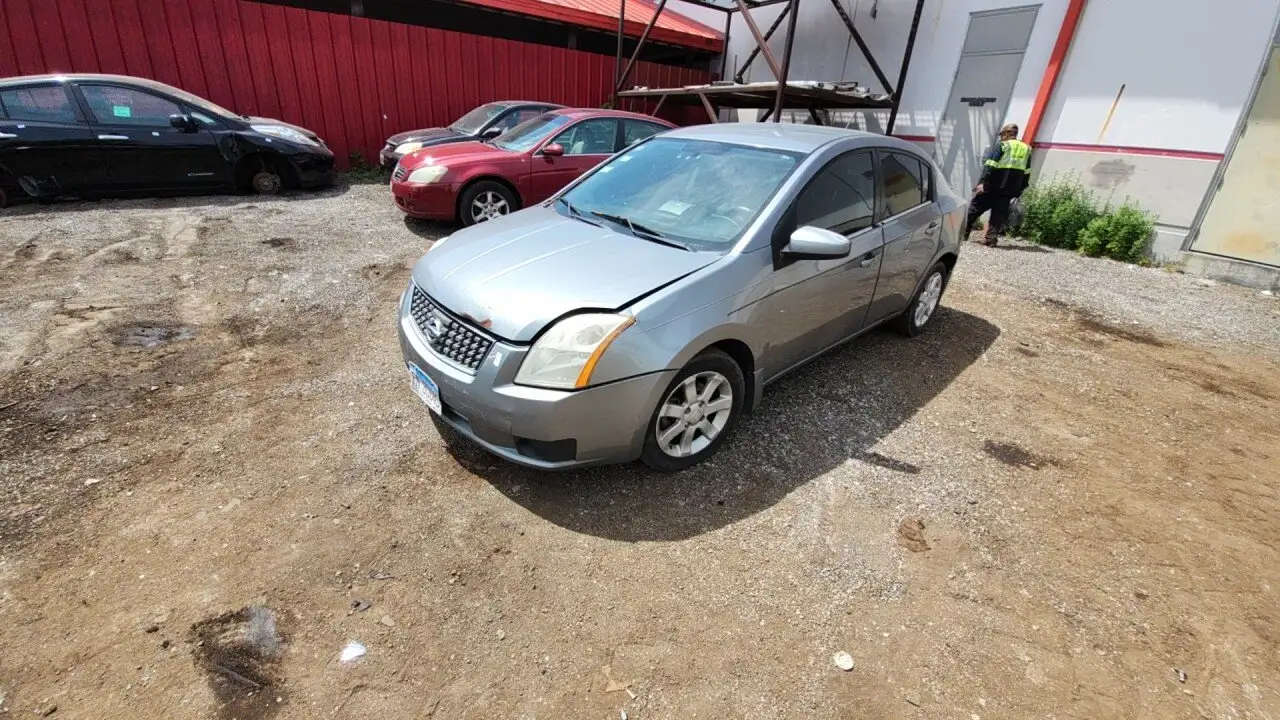 Photo of 2009 Nissan Sentra