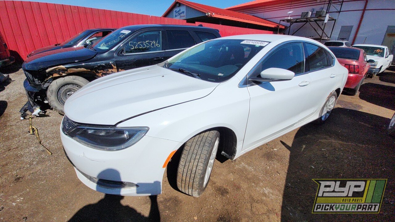 Photo of 2015 Chrysler 200