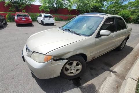 Photo of 2001 Mazda Protege