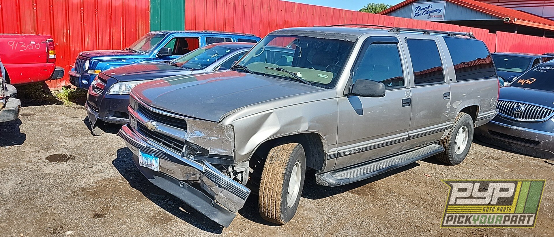 Photo of 1999 Chevrolet C1500 Suburban
