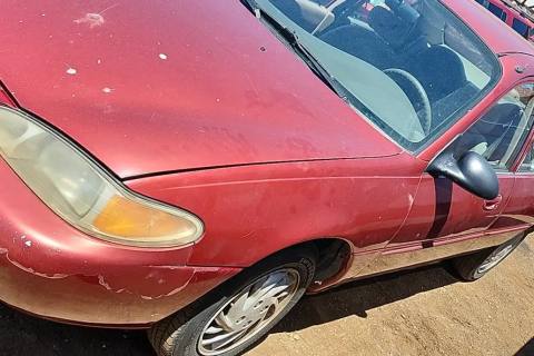 Photo of 1999 Ford Escort
