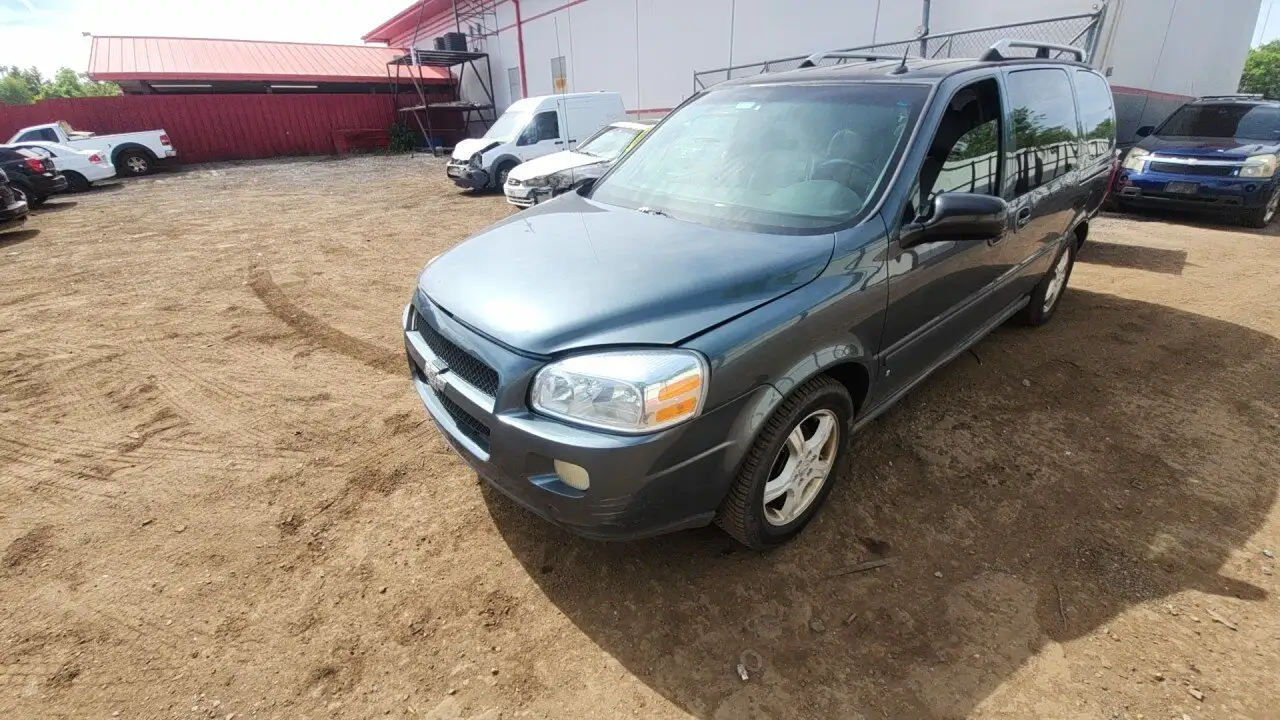 Photo of 2006 Chevrolet Uplander
