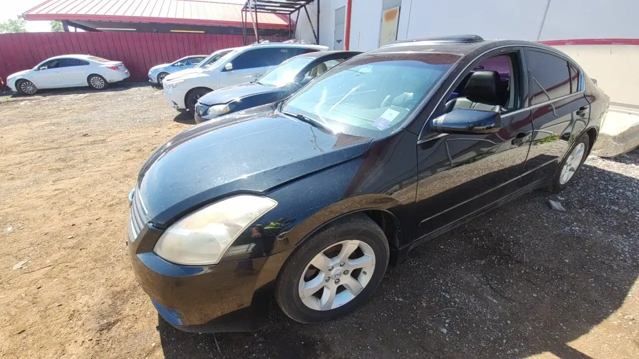 Photo of 2008 Nissan Altima