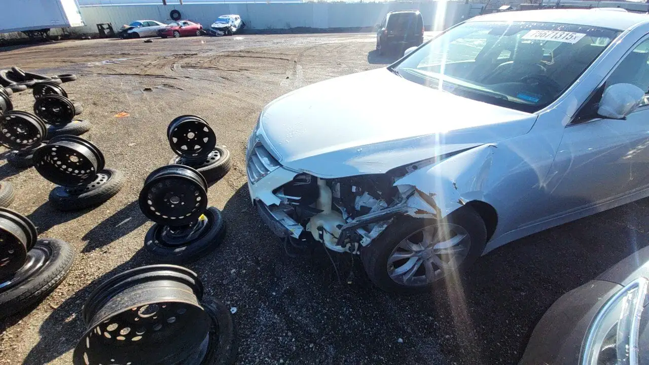 Photo of 2012 Hyundai Genesis