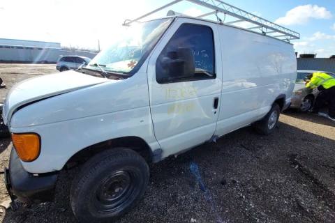 Photo of 2006 Ford E-350 Super Duty