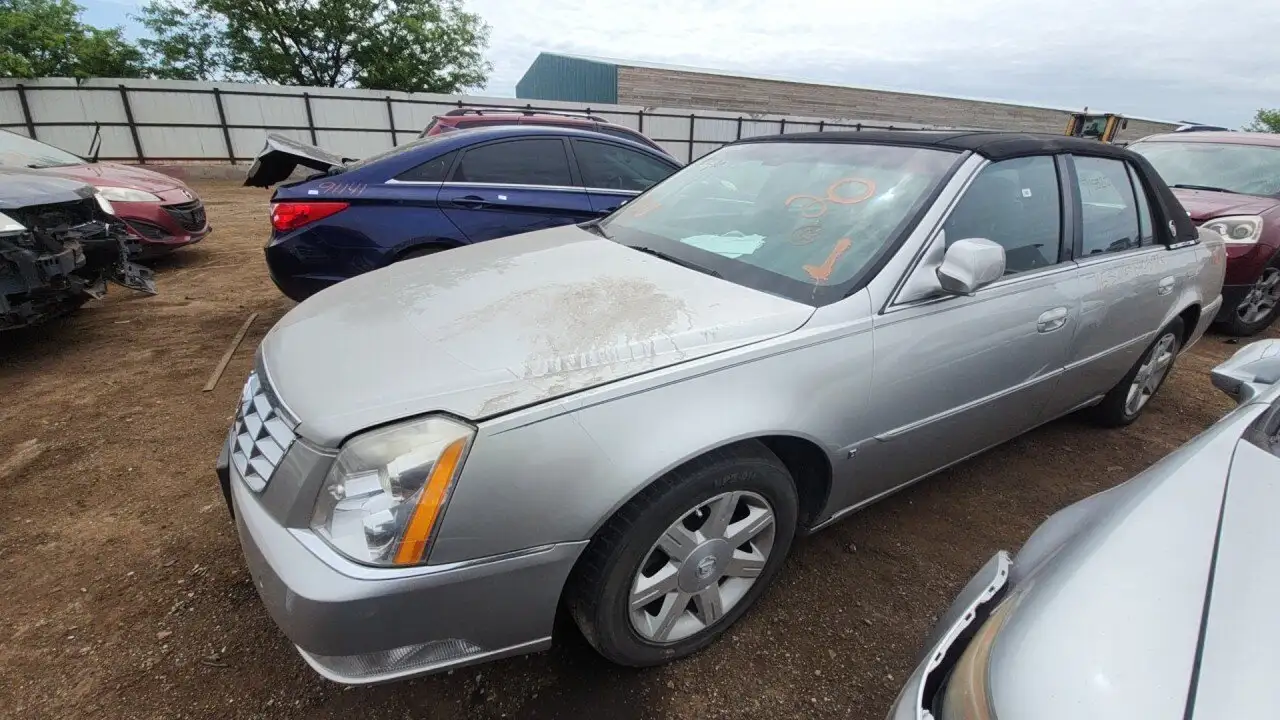 Photo of 2006 Cadillac Dts