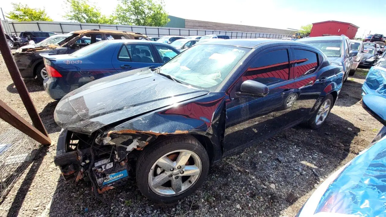 Photo of 2011 Dodge Avenger
