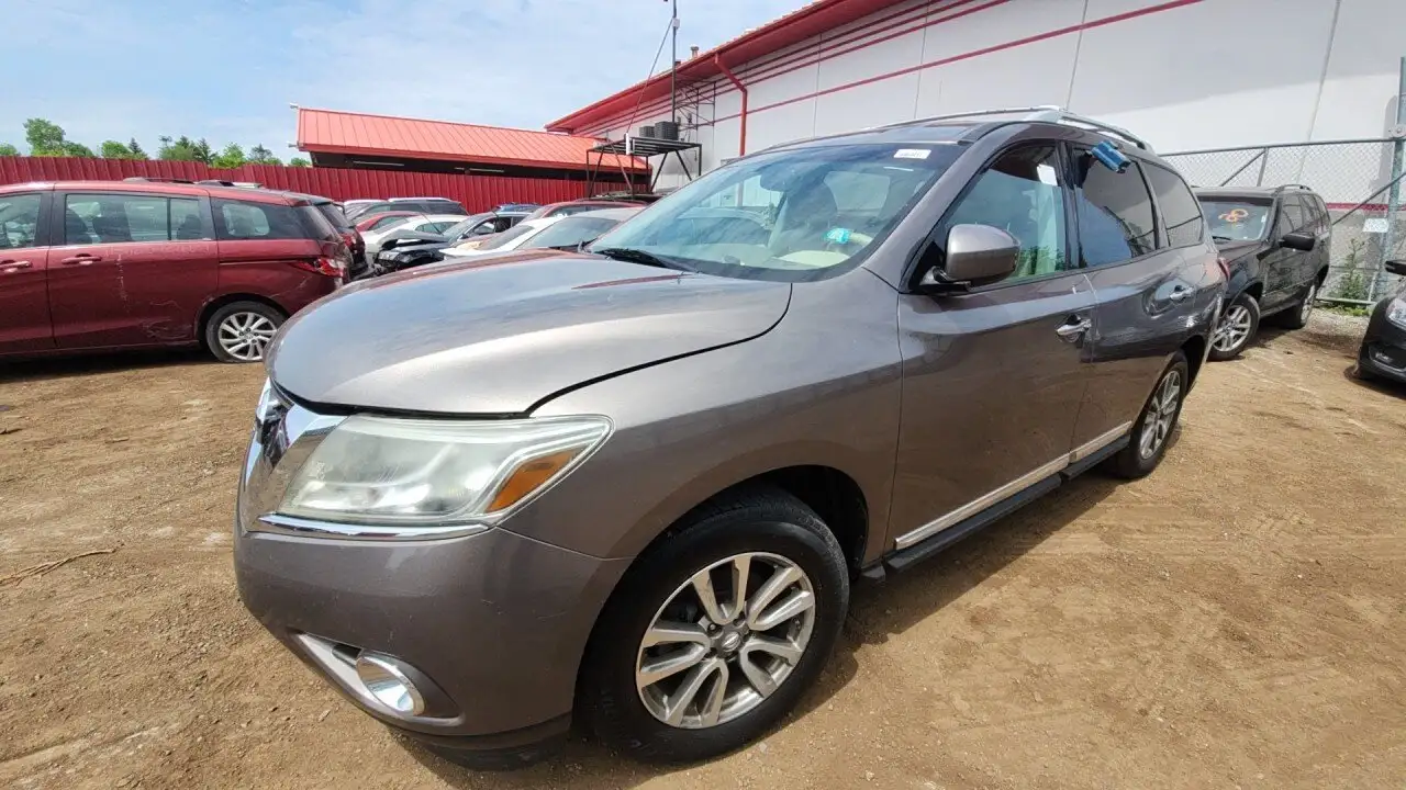 Photo of 2013 Nissan Pathfinder