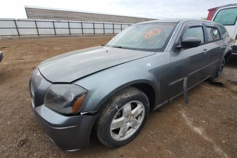 Photo of 2005 Dodge Magnum