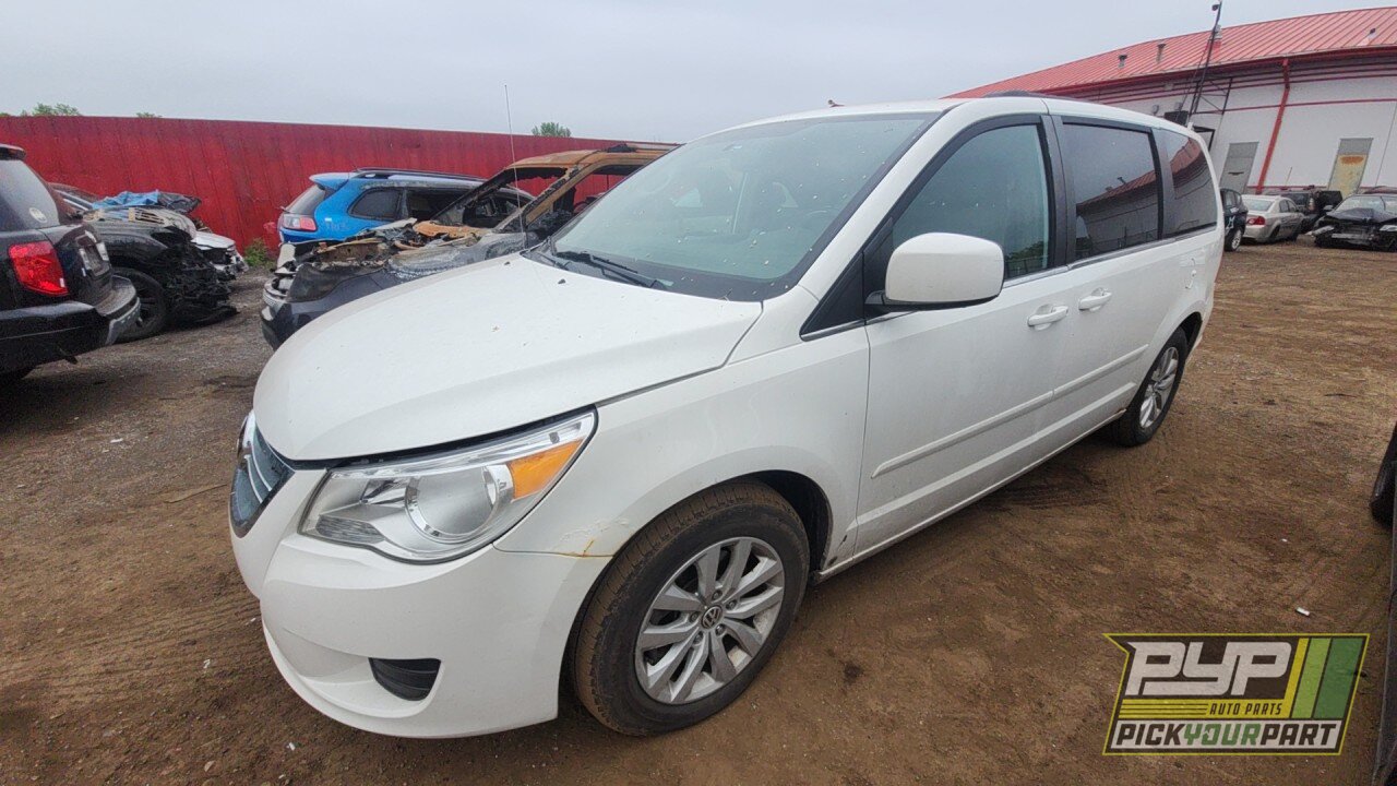 Photo of 2012 Volkswagen Routan