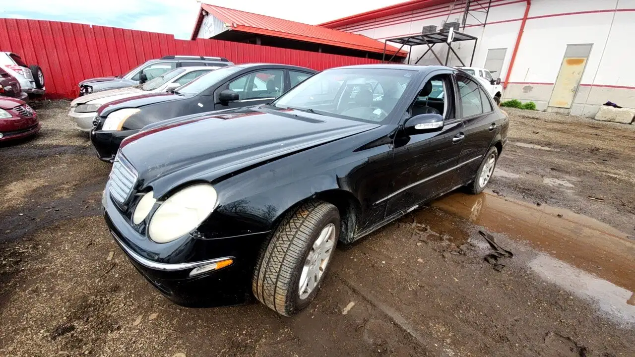 Photo of 2004 Mercedes-Benz E320