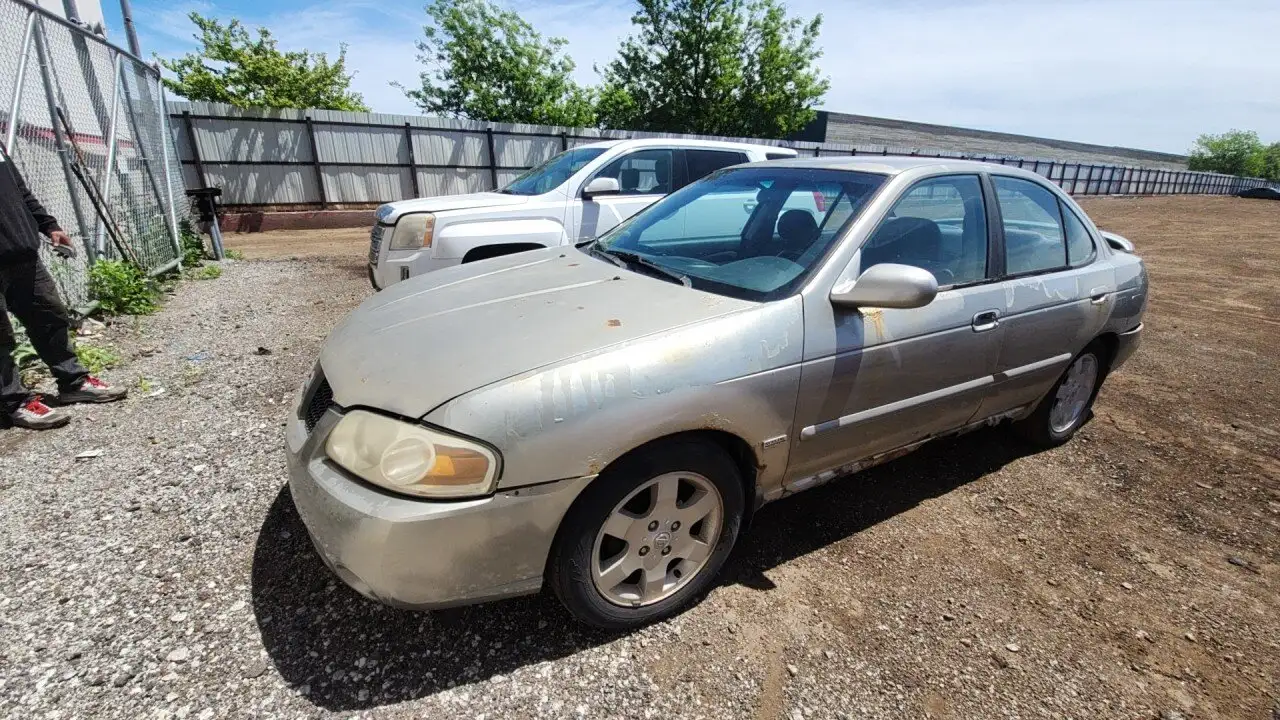 Photo of 2005 Nissan Sentra
