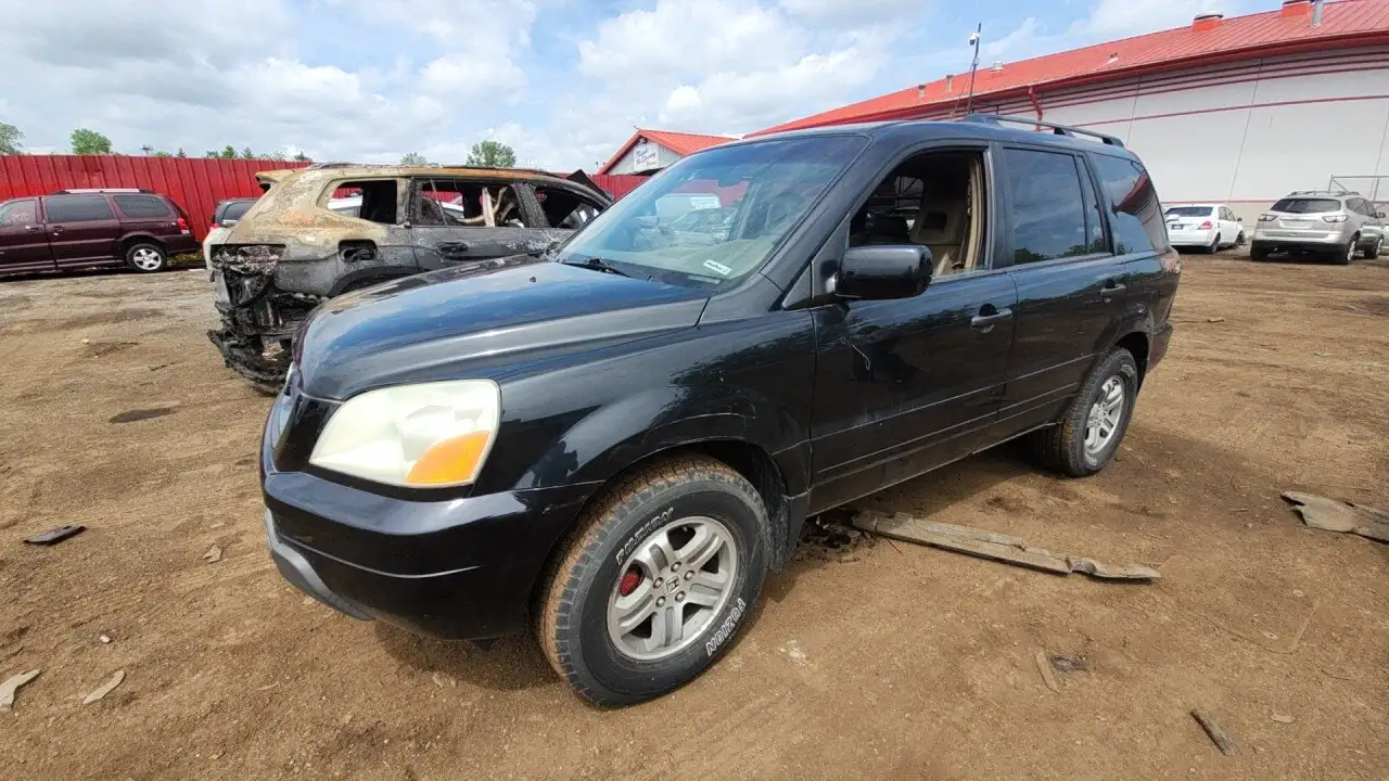 Photo of 2005 Honda Pilot