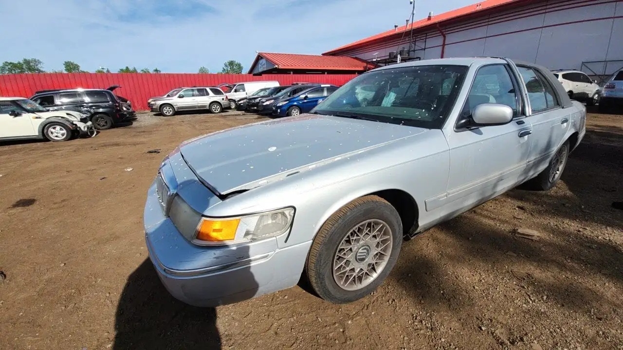Photo of 2002 Mercury Grand Marquis