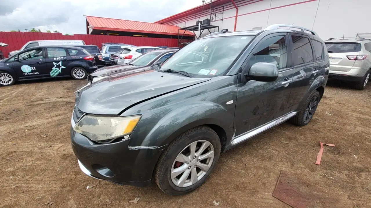 Photo of 2009 Mitsubishi Outlander