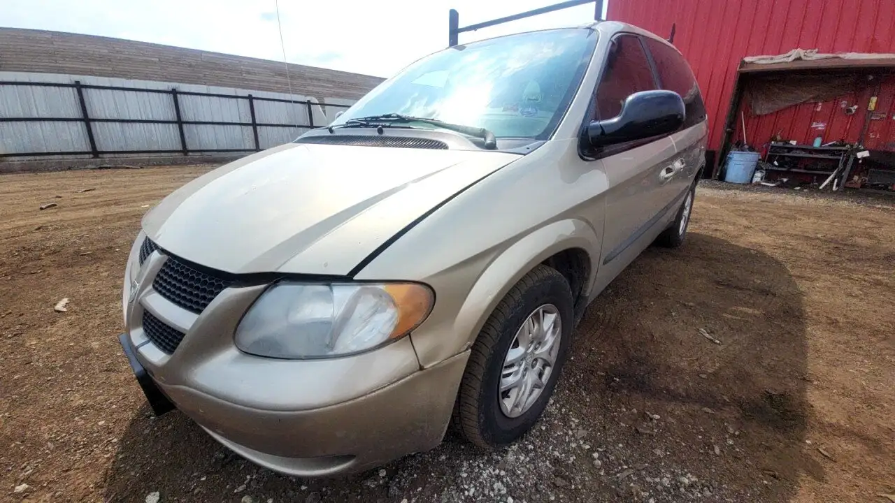 Photo of 2003 Dodge Caravan