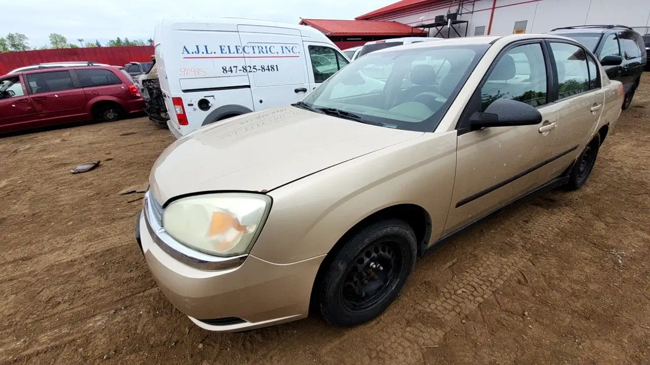 Photo of 2005 Chevrolet Malibu