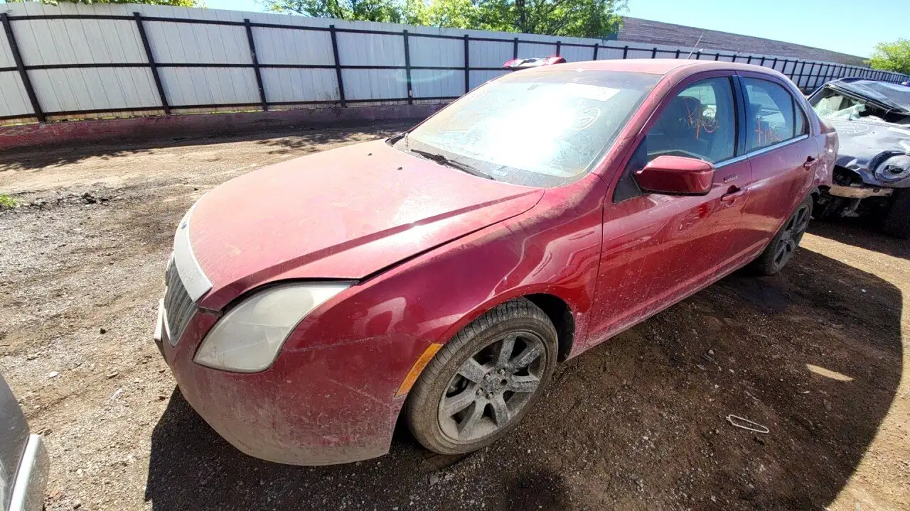 Photo of 2010 Mercury Milan