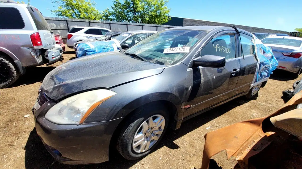 Photo of 2010 Nissan Altima