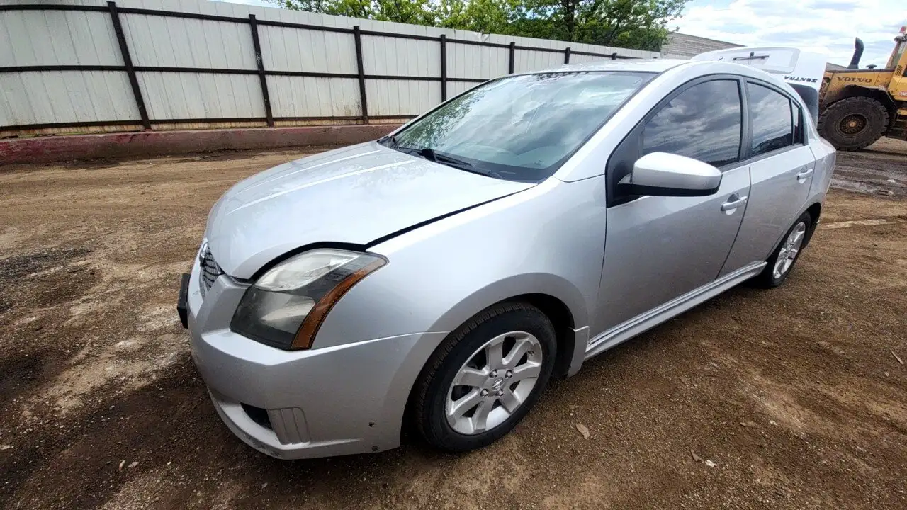 Photo of 2011 Nissan Sentra