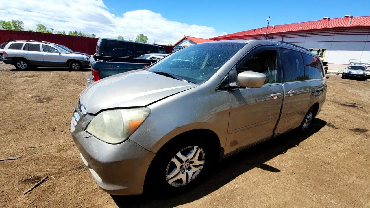 Photo of 2005 Honda Odyssey