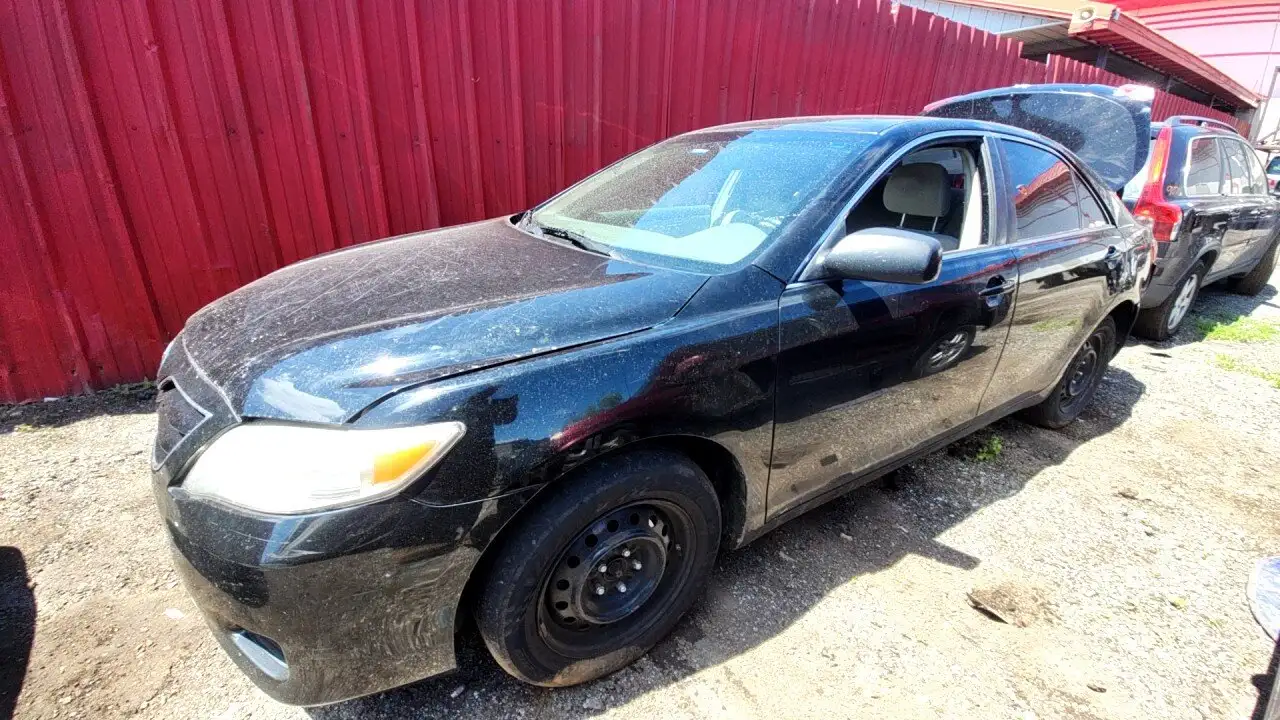 Photo of 2011 Toyota Camry
