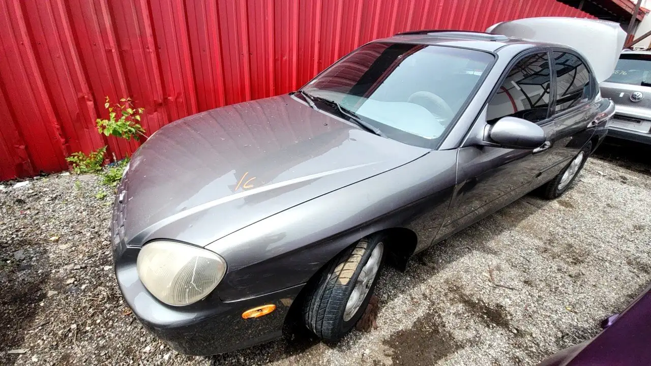 Photo of 2001 Hyundai Sonata