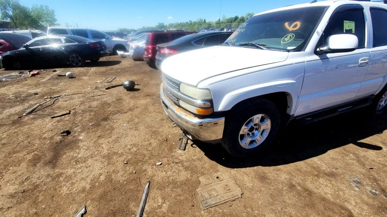 Photo of 2003 Chevrolet Tahoe