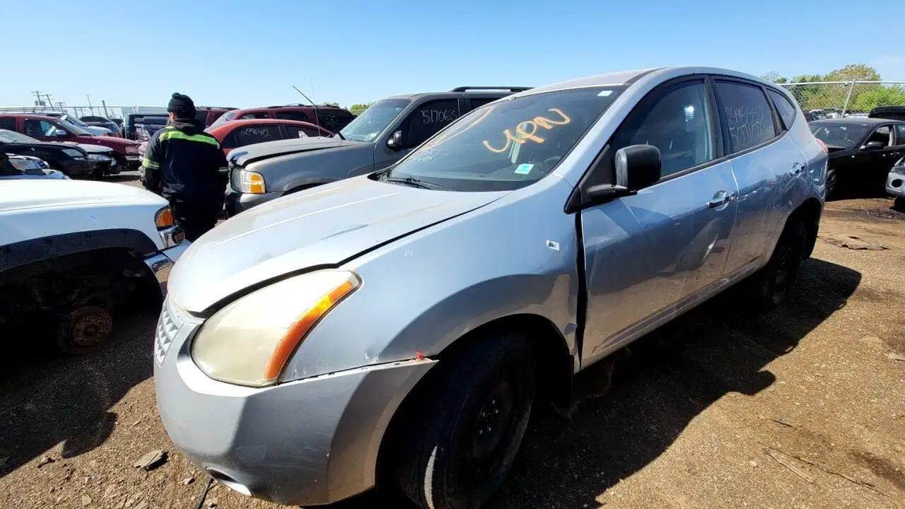 Photo of 2010 Nissan Rogue