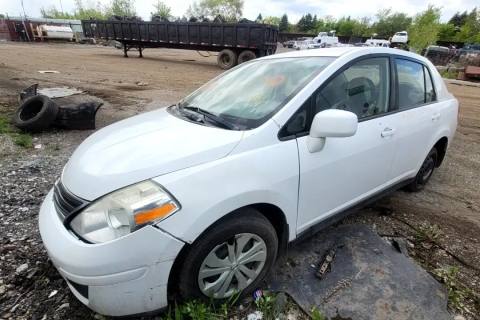 Photo of 2011 Nissan Versa