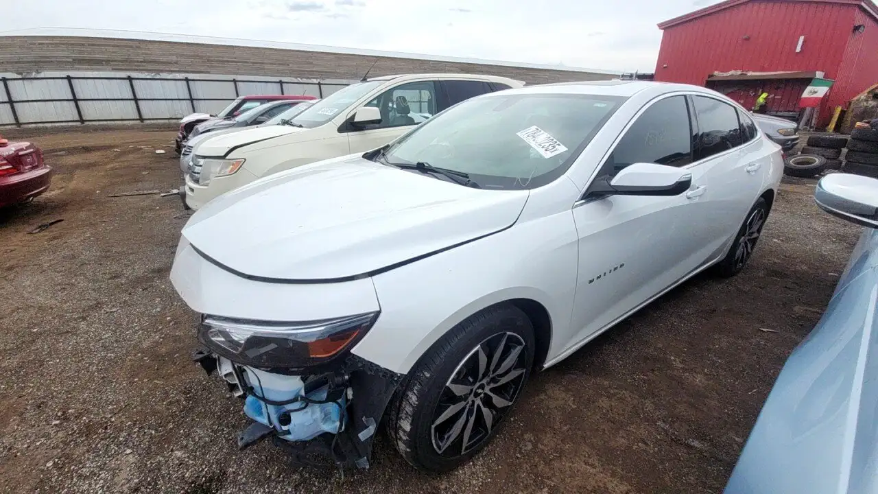 Photo of 2016 Chevrolet Malibu